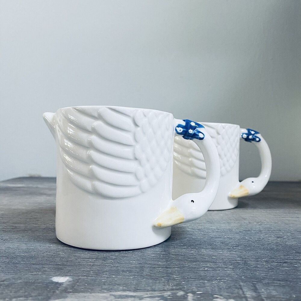 2 Goose Duck Figural Mugs Embossed Wings Vintage Taiwan Vintage